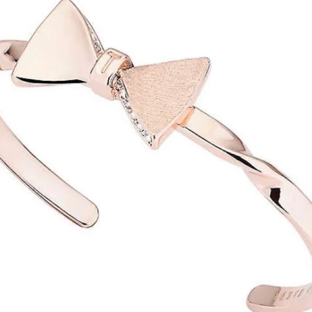 TED BAKER ROSE GOLD CUFF WITH BEDAZZLED BOW BUNDLE WITH MATCHING RING - Picture 5 of 6